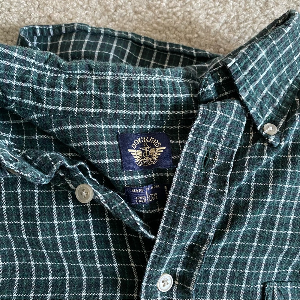 DRESS TO IMPRESS! L/S Button-Down Shirts - Picture 2 of 5